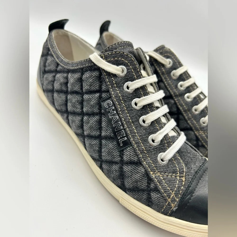 Chanel quilted denim leather lined low top sneakers shoes authentic 38 - Picture 2 of 15
